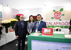 The team of Galapagos Flores.